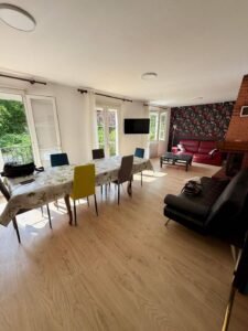 Chambre en colocation — maison de 135 m² avec jardin — Poitiers — photo 2