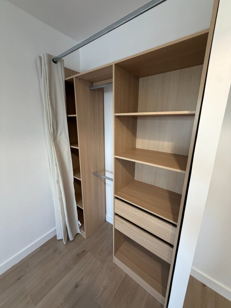 🔆 À louer, grande maison meublée - Joué-lès-Tours. — Joué-lès-Tours