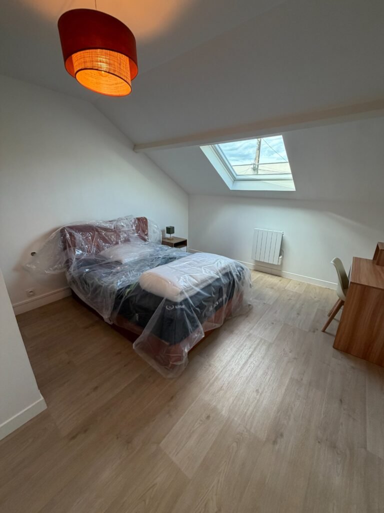🔆 À louer, grande maison meublée - Joué-lès-Tours. — Joué-lès-Tours