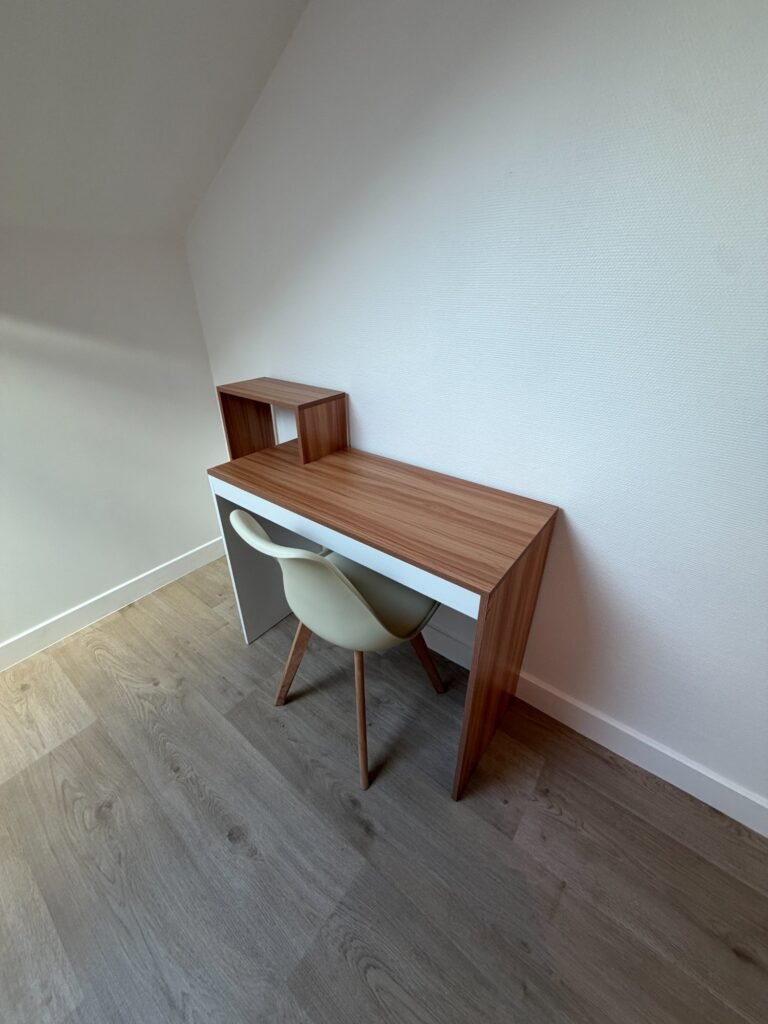 🔆 À louer, grande maison meublée - Joué-lès-Tours. — Joué-lès-Tours