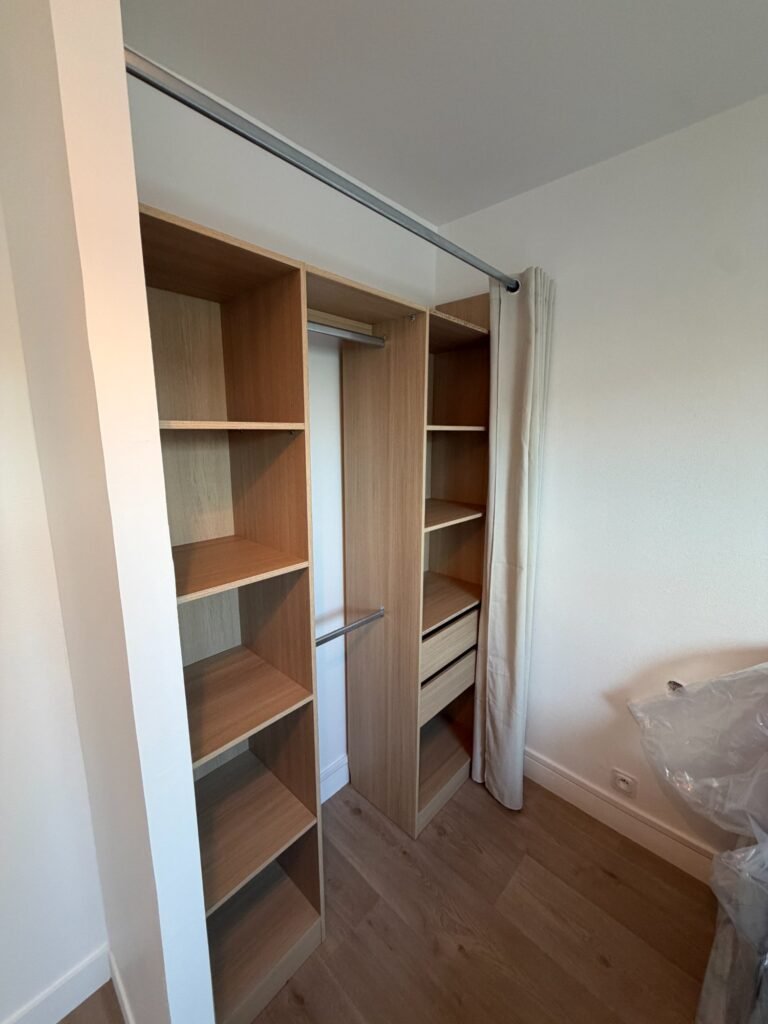 🔆 À louer, grande maison meublée - Joué-lès-Tours. — Joué-lès-Tours