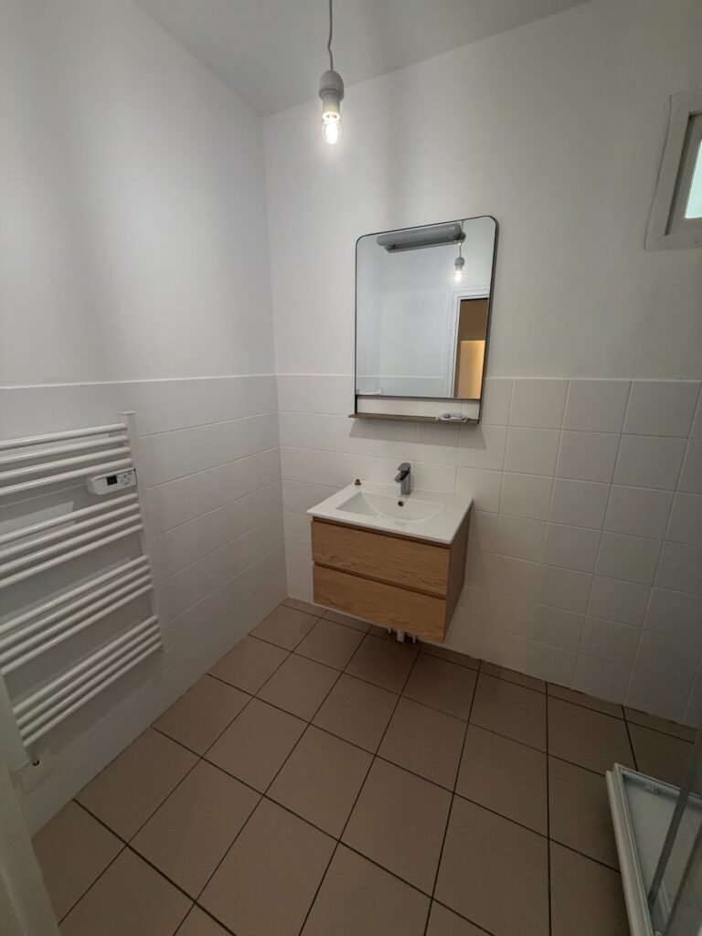 🔆 À louer, grande maison meublée - Joué-lès-Tours. — Joué-lès-Tours