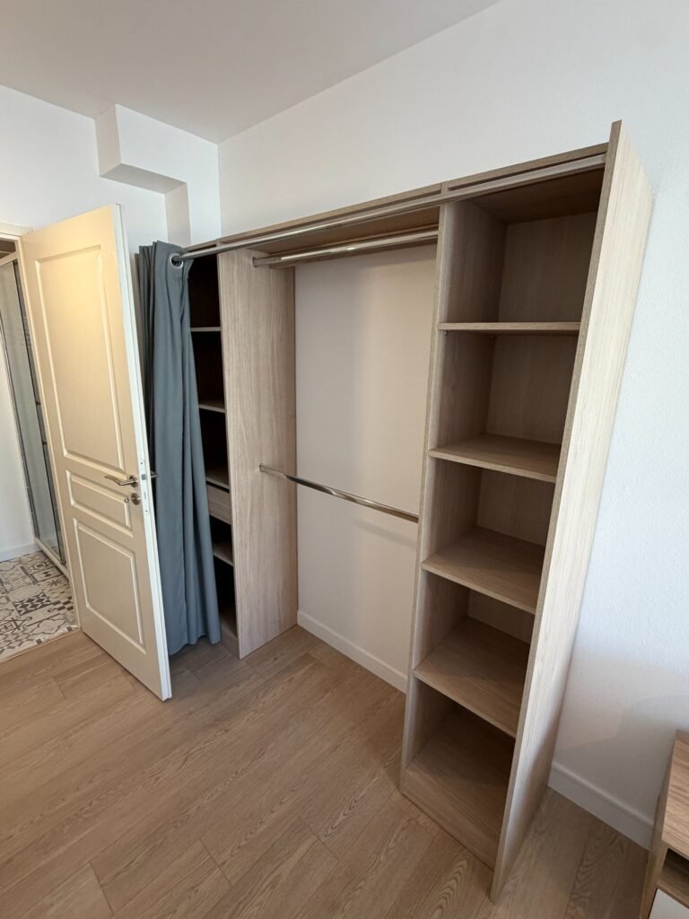 🔆 À louer, grande maison meublée - Joué-lès-Tours. — Joué-lès-Tours