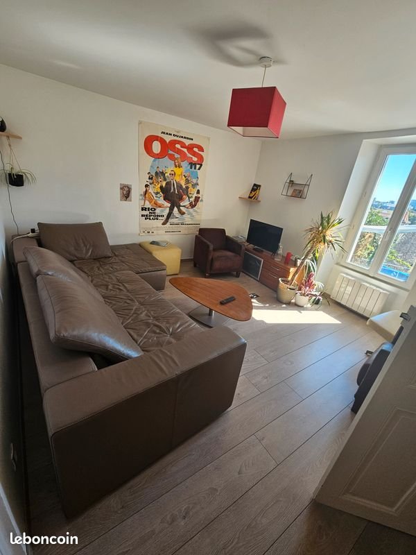 Maison meublée de 115 m² avec terrasse — 4 chambres — Poitiers