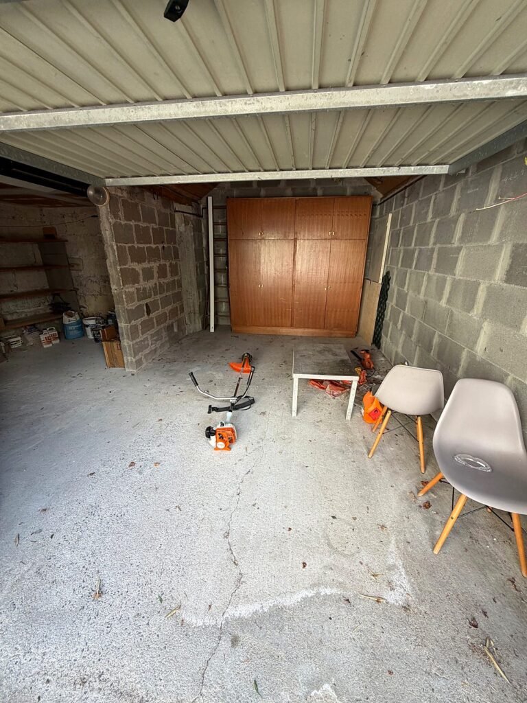 Maison T5 meublée de 106 m² avec garage, cellier et jardin — 3 chambres — Saumur
