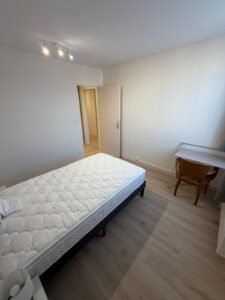 Appartement en collocation 100m² — Tours — photo 2