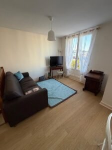 Appartement en collocation 100m² — Tours — photo 1