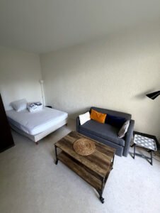 Studio avec terrasse et parking — rue de la Gibauderie — Poitiers — photo 3