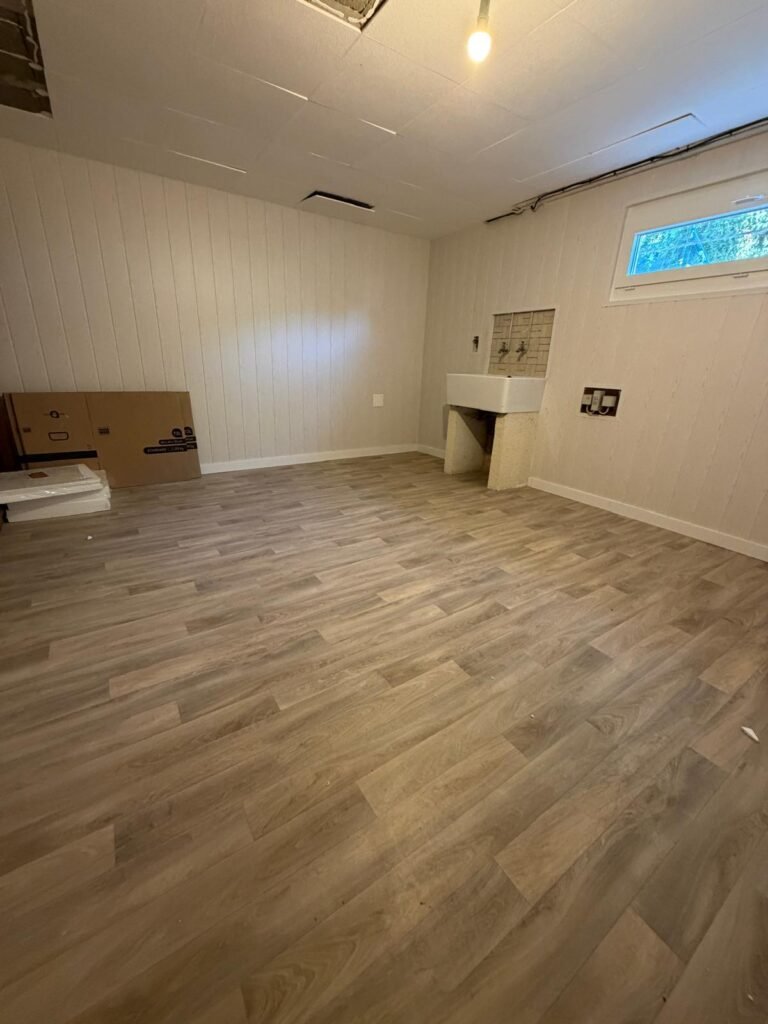 a louer, charmante maison avec garage — Poitiers