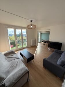Appartement meublé de 88 m² avec balcon – Joué-lès-Tours — Joué-lès-Tours — photo 1